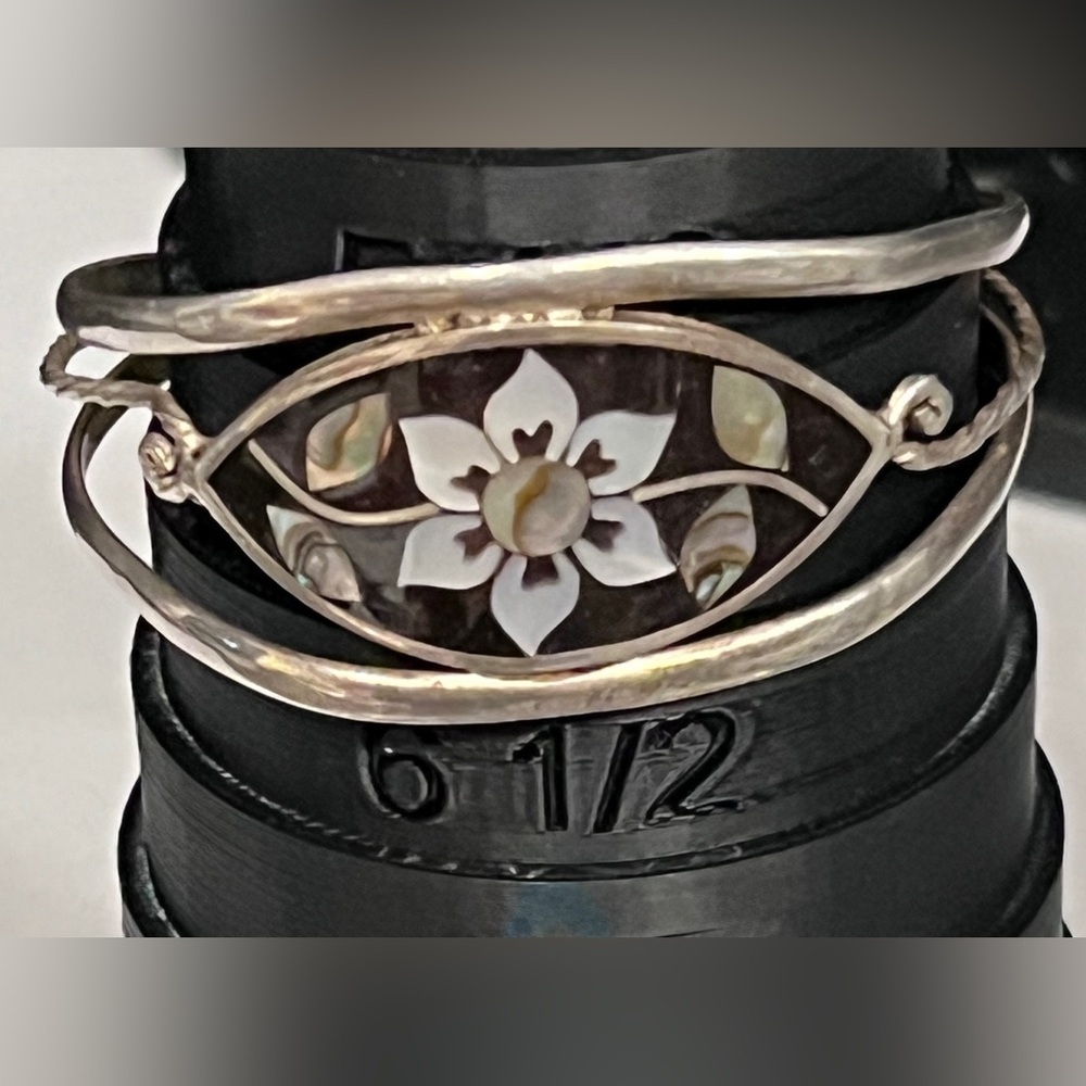 Bracelet - cuff - Mexico Alpaca silver, enamel, & MOP